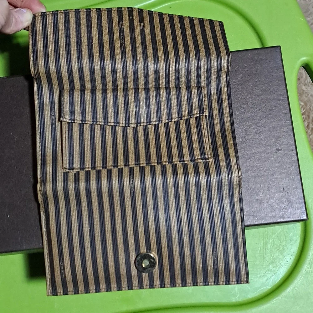 Fendi Wallet - Picture 4 of 7
